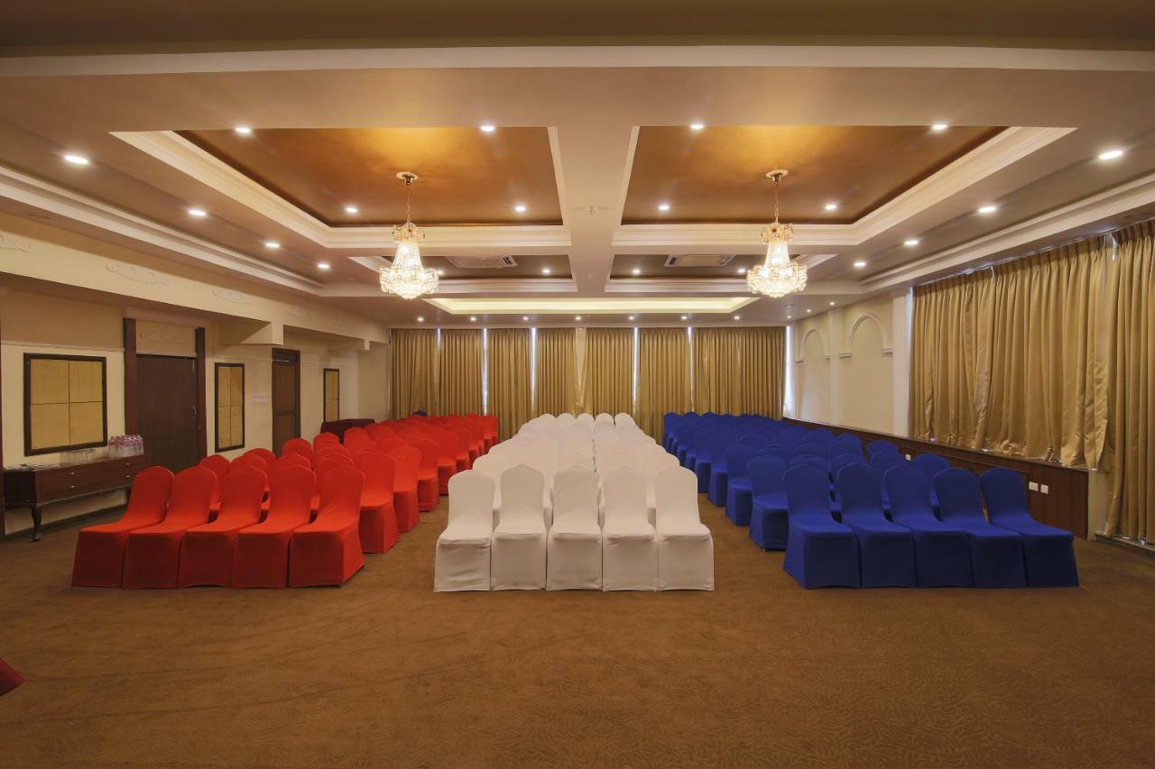 Teeka Resort Suites & Spa Pokhara Esterno foto